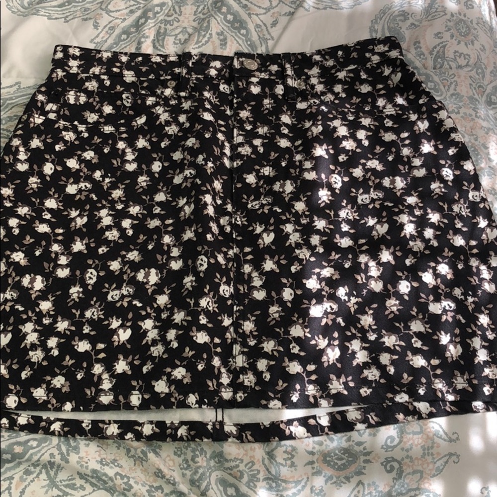 Denim flower skirt